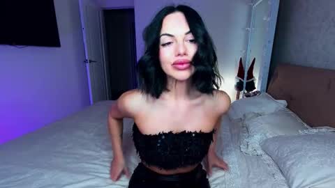 Sabi online show from December 19, 5:05 pm