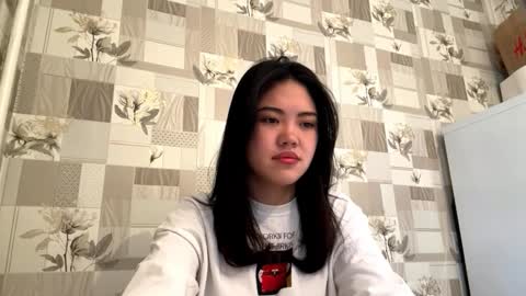 Snapshot of addiekrohn chatting on September 10, 4:23 am Mary online show from September 10, 4:23 am