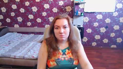 Adel online show from February 12, 9:31 am