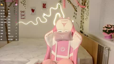 Snapshot of adele0_0 chatting on September 29, 3:39 pm Adele online show from September 29, 3:39 pm