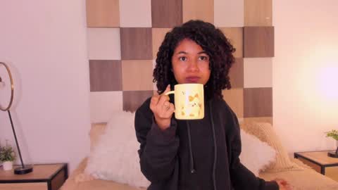Andrea online show from December 16, 11:44 am