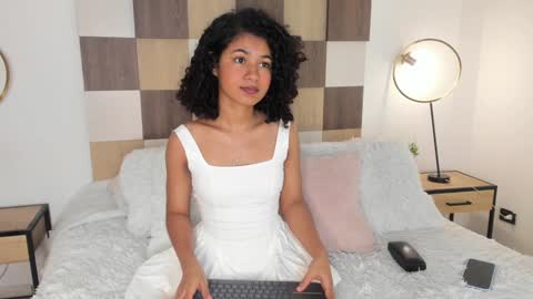 Andrea online show from December 28, 11:41 am