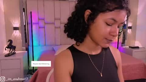 Andrea online show from June 25, 11:45 am