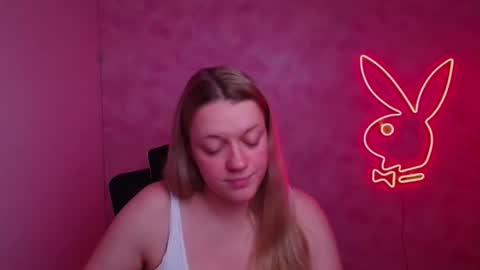 Adele online show from December 22, 1:47 pm