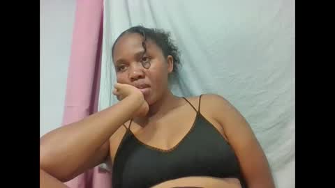 adelealy online show from October 15, 12:52 pm