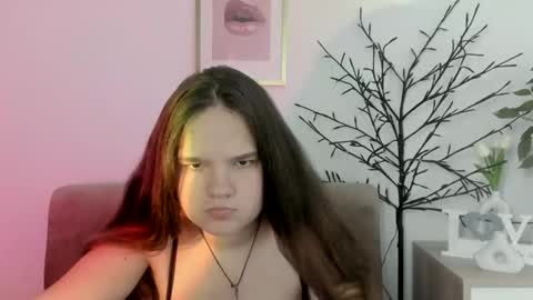 adelecruzz online show from May 22, 12:03 pm