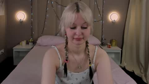 adelesilver online show from January 12, 2:17 am