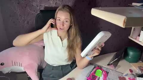 jennifer online show from July 26, 7:38 am