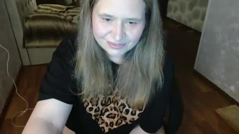 adelinalawson online show from May 18, 3:07 pm