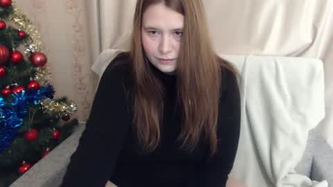 adelinalawson online show from January 5, 11:48 am