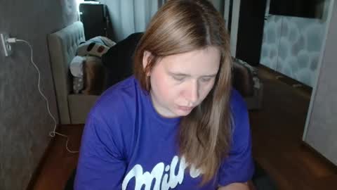 adelinalawson online show from May 24, 6:34 am
