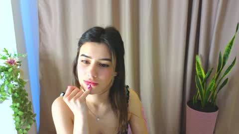 Adellyy online show from March 28, 11:10 am