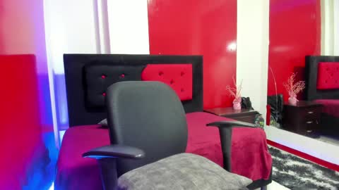 adara online show from April 4, 7:45 pm