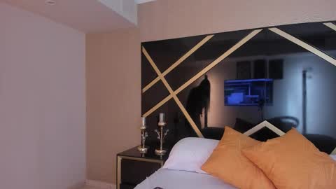 adharakhalifa online show from March 29, 5:12 pm