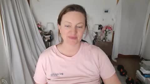 adorable22 online show from May 23, 3:54 pm