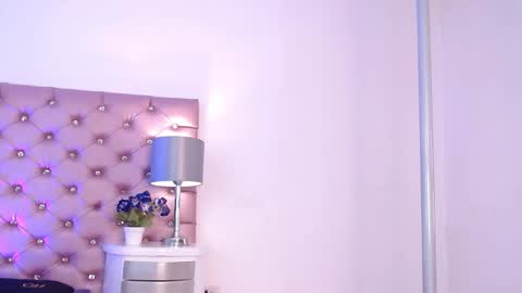 Adri online show from May 22, 3:48 am