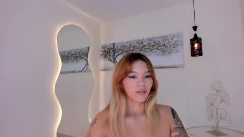 Adriana online show from May 11, 6:49 pm