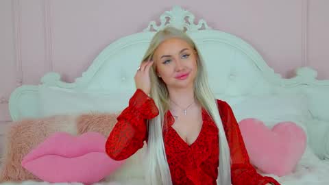 Adriana Rockefeller online show from April 10, 4:24 pm