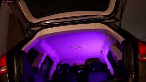 Adriana  online show from December 5, 12:50 pm