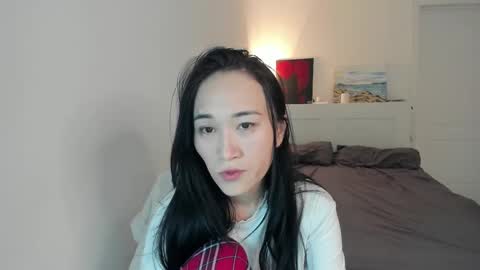 Snapshot of ae_nie chatting on September 15, 6:43 am Aenie online show from September 15, 6:43 am