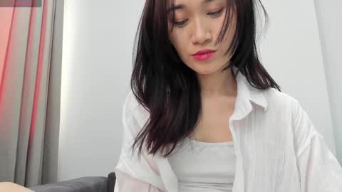 Snapshot of ae_nie chatting on February 1, 8:39 am Aenie online show from February 1, 8:39 am