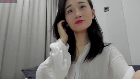 Snapshot of ae_nie chatting on January 4, 5:16 pm Aenie online show from January 4, 5:16 pm