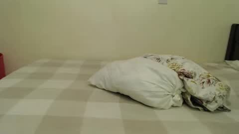 Snapshot of africacoco chatting on March 9, 2:29 am africacoco online show from March 9, 2:29 am