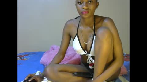 african_hottest online show from February 17, 6:39 pm