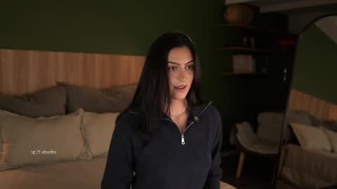 Emma online show from April 6, 11:28 pm