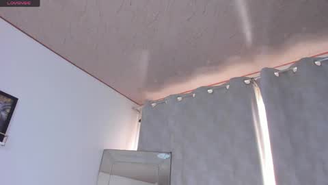 afrodita_rouss online show from May 16, 7:57 pm