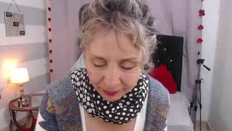 afrodita_sg online show from May 7, 6:33 pm