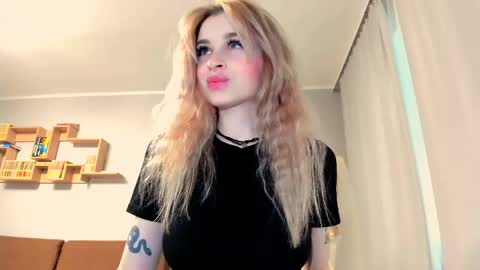 Arina online show from June 4, 3:38 pm
