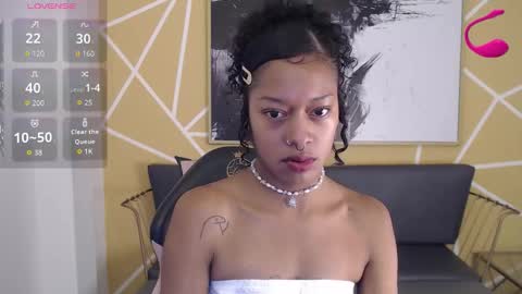 agatha_amaya online show from October 10, 2:44 pm