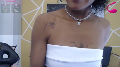 agatha_amaya online show from October 27, 1:50 pm