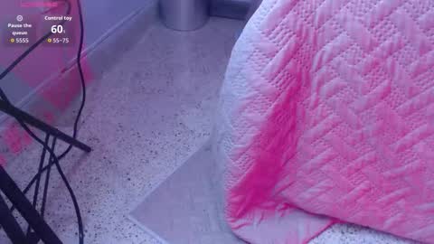 agatha_collins1 online show from March 13, 4:36 am