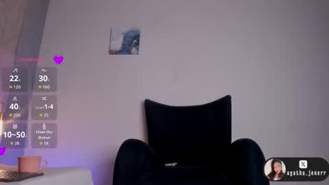 agatha_jener online show from March 28, 11:43 am