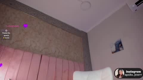 agatha_jener online show from May 15, 4:43 pm