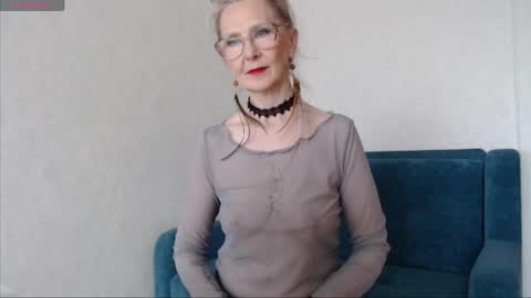 Agatha online show from May 26, 2:33 am