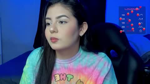 Cat online show from November 23, 3:31 am