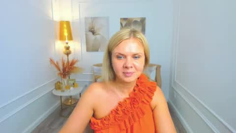 Agatha online show from May 12, 7:09 pm