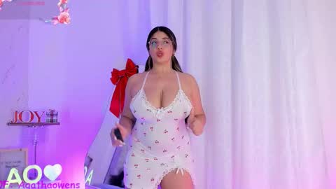 Agatha Owens online show from November 19, 1:49 am