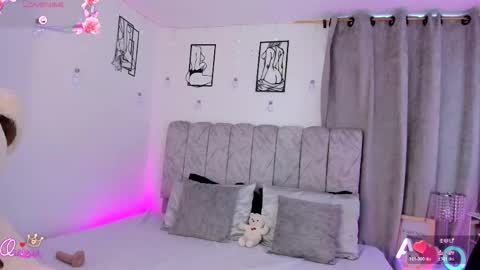 Agatha Owens online show from May 3, 10:02 pm