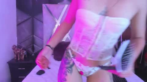 agatta_adams online show from March 28, 3:00 pm