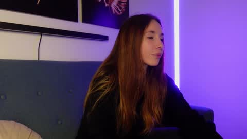 Agelina Lilly Laura online show from January 25, 7:05 pm