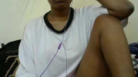 ahumuza1 online show from December 19, 8:24 am