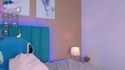 Ahvi Ebony online show from January 12, 1:27 pm