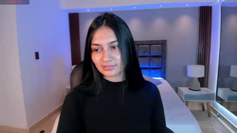 aidajoness online show from May 22, 12:14 pm