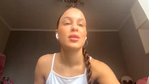 Katie online show from September 18, 7:51 am