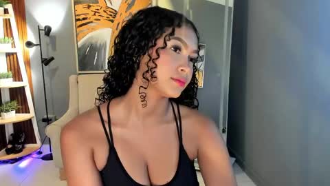 Alisson online show from April 30, 8:03 pm