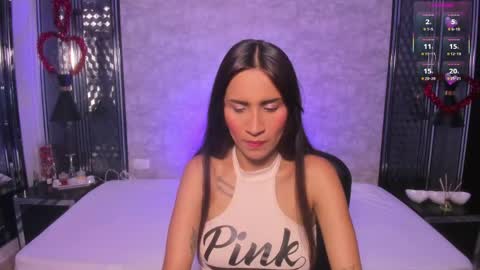 Ailyn online show from April 10, 1:28 pm